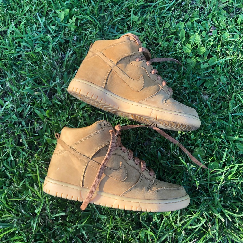 Nike Dunk High Premium